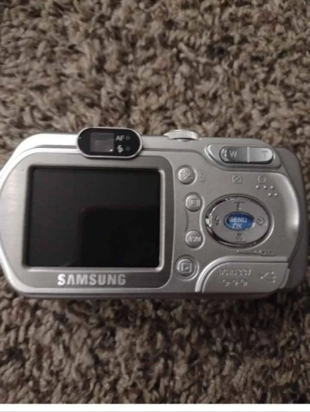 Samsung Digimax A7 Silver Point-and-Shoot Digital Camera